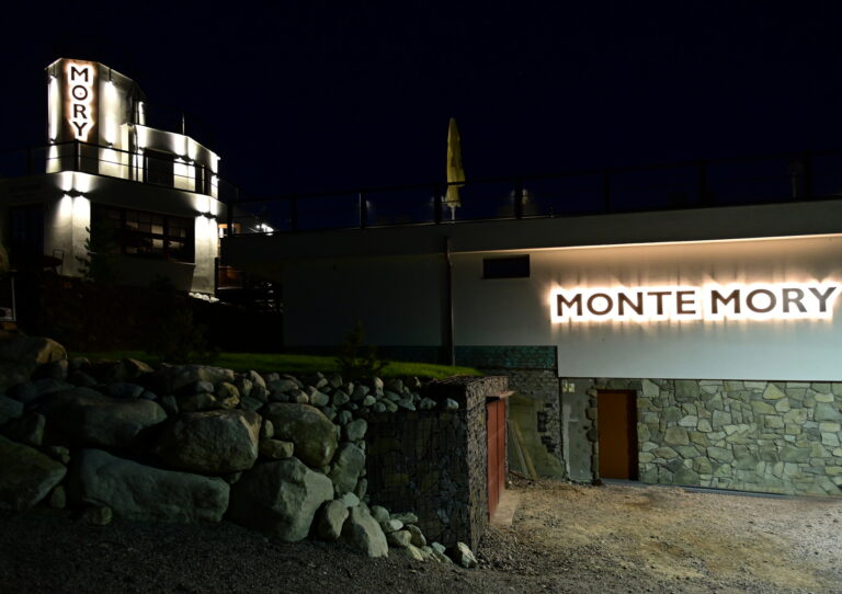 vonkajsie osvetlenie vyhliadkovej veze monte mory 04 - 5